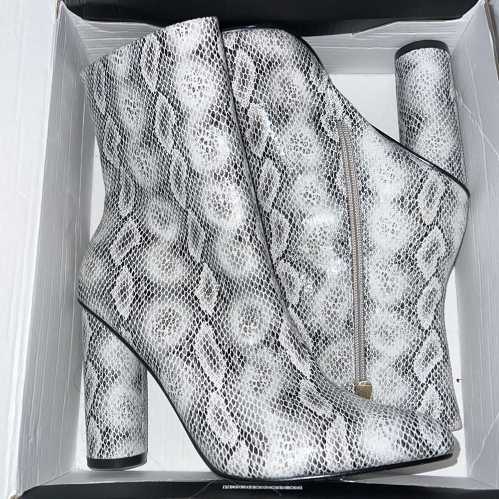 Midnight Lover Boot